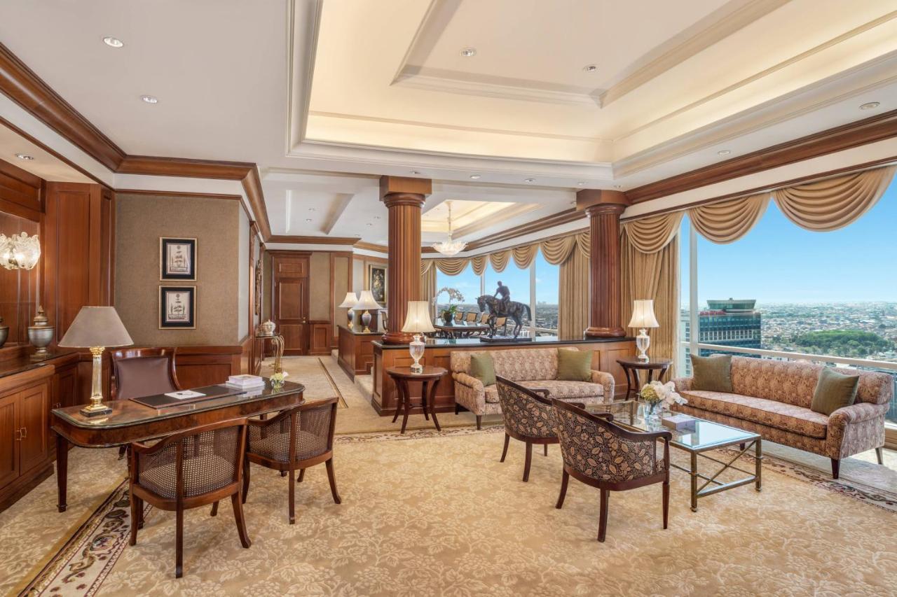 JW Marriott Hotel Surabaya Eksteriør bilde